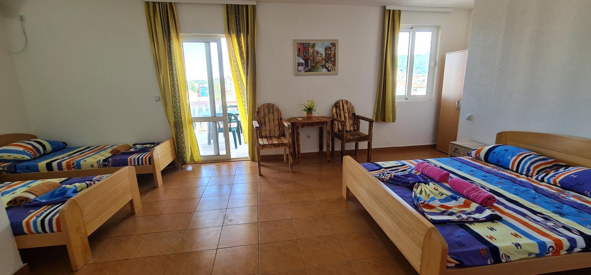 Kurt Apartaments Ulcinj Room photo
