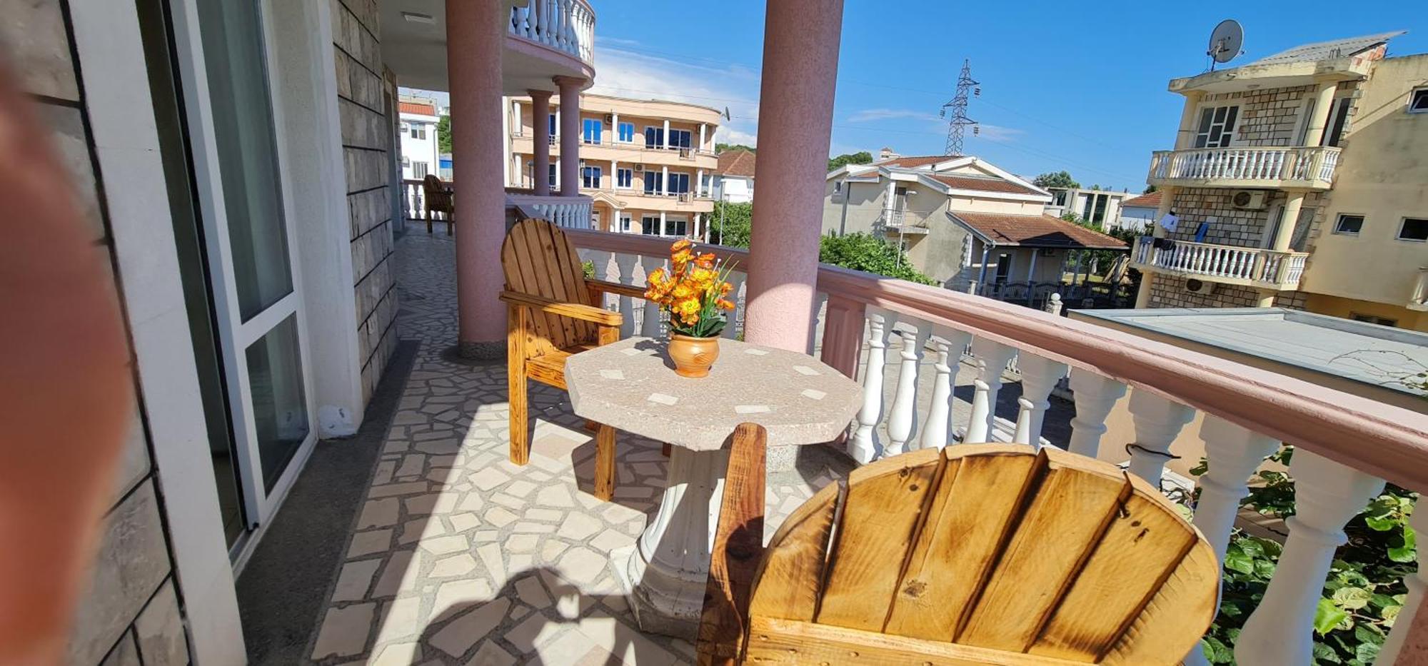 Kurt Apartaments Ulcinj Room photo