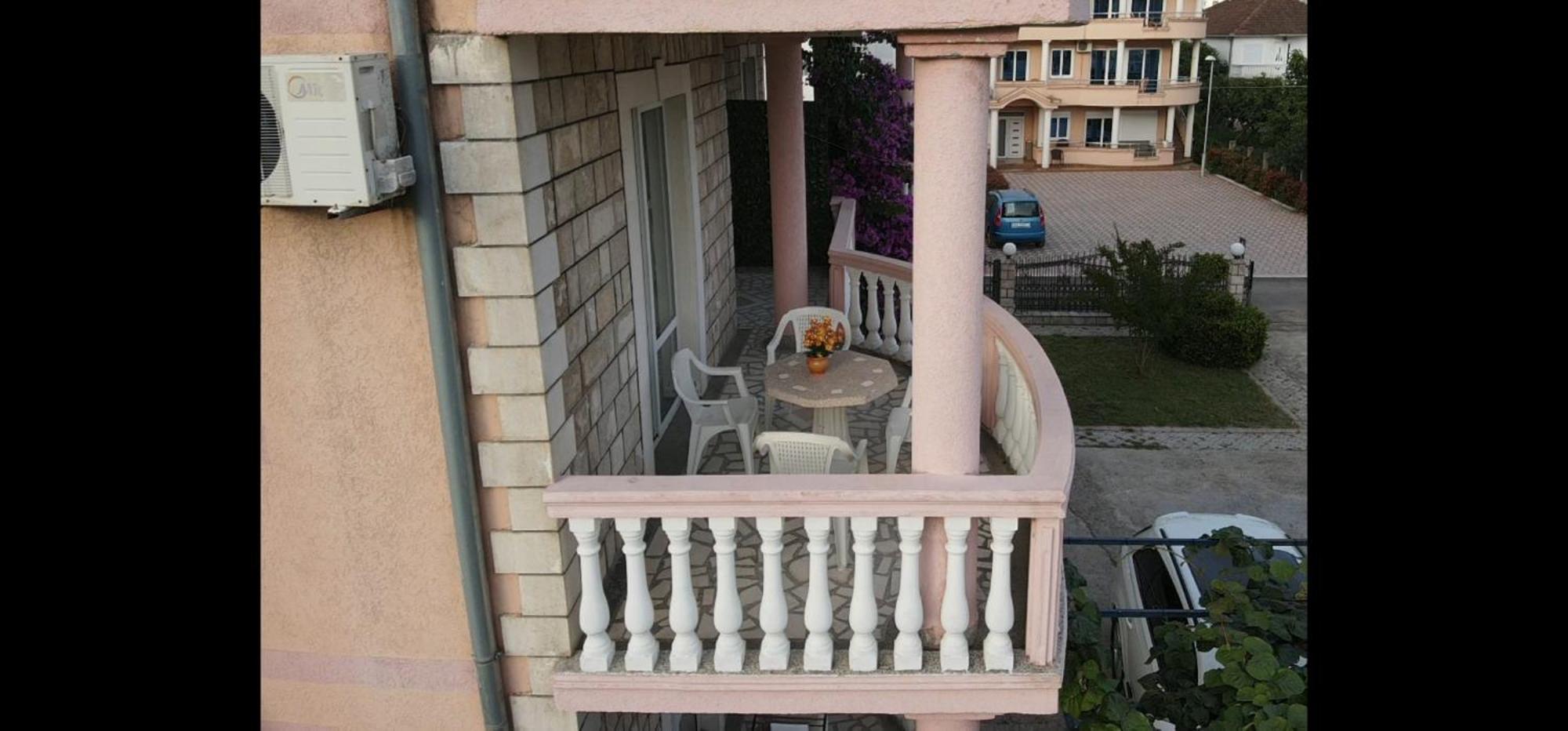Kurt Apartaments Ulcinj Exterior photo